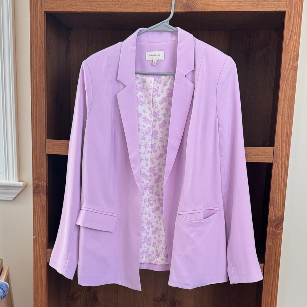 Skies Are Blue Lavender Welt Pocket Women's Blazer